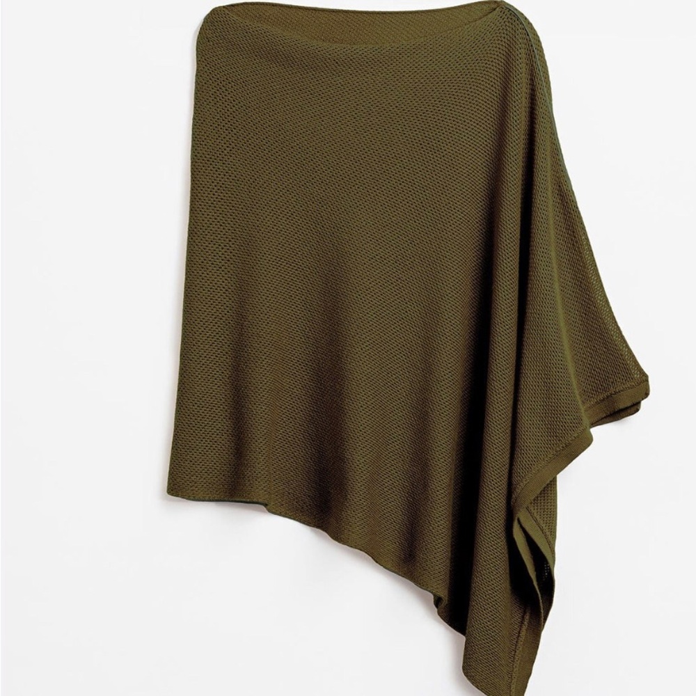 We are Amma Cocoon Nursing Wrap Cover Olive